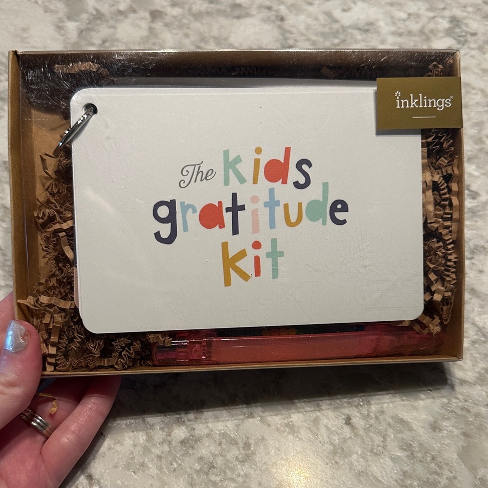 Inklings Kids Gratitude Kit - White Cover with pink pen